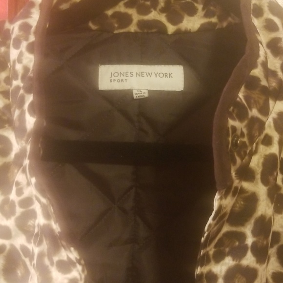 Jacket - Picture 2 of 2